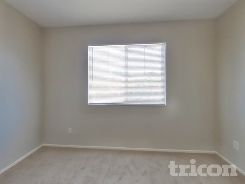 Building Photo - 15591 Eastwind Ave