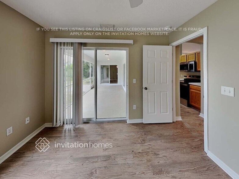 Building Photo - 6915 Glacier Ave