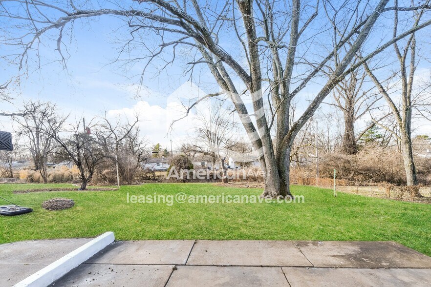 Building Photo - 142 Monteith Cir