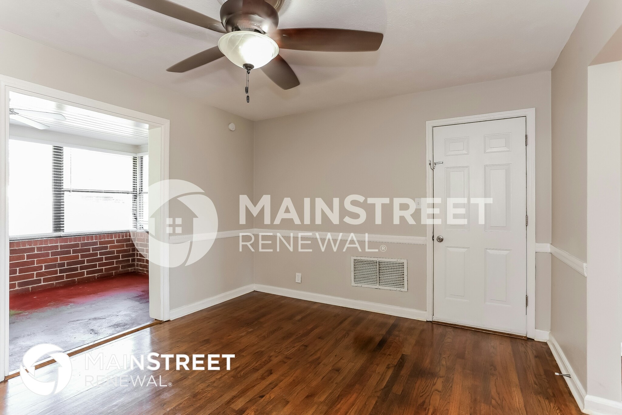 Building Photo - 6215 Pine Cove Ln