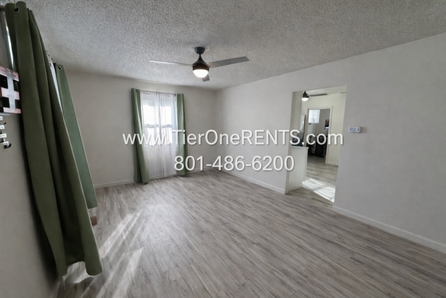 Building Photo - NO DEPOSIT option for qualified renters