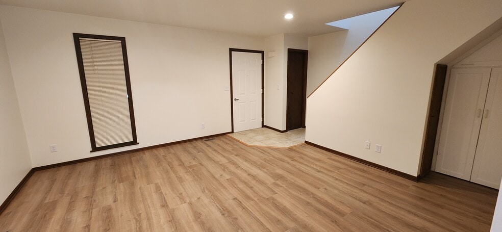 Building Photo - Summervilla Apartments