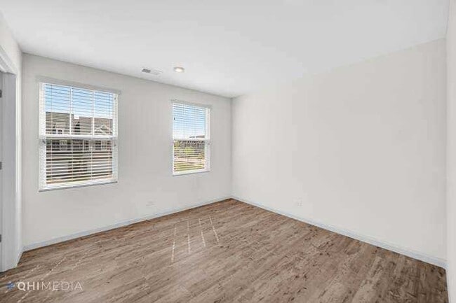 Building Photo - 458 Watercress Dr