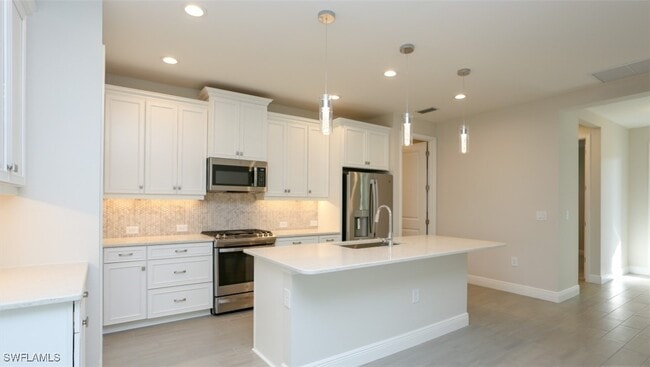 Building Photo - 2428 Ariane Dr