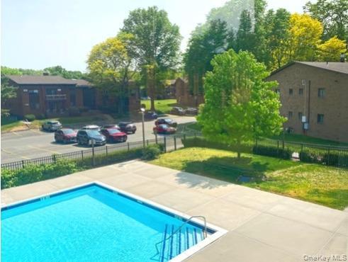 Building Photo - 9 Charles Ln