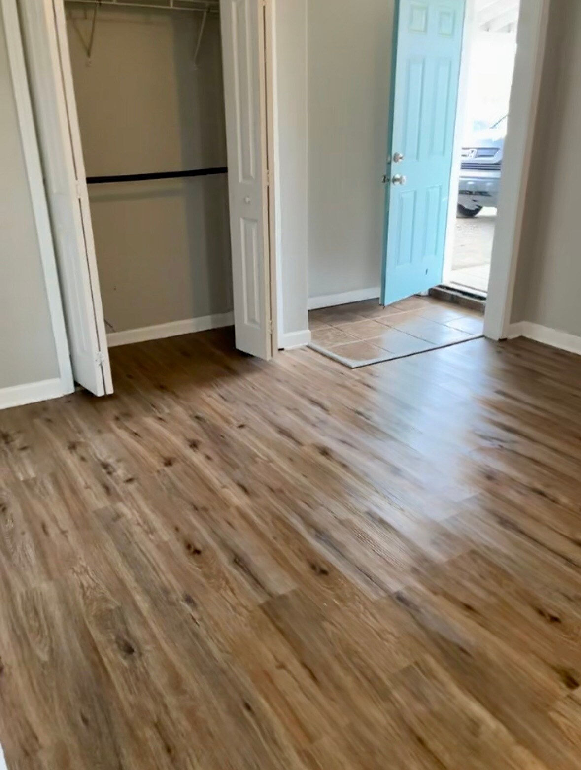 Building Photo - 1523 McKennie Ave