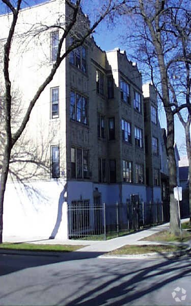 2132 - 2138 N Campbell Ave - 2132-2138 N Campbell Ave