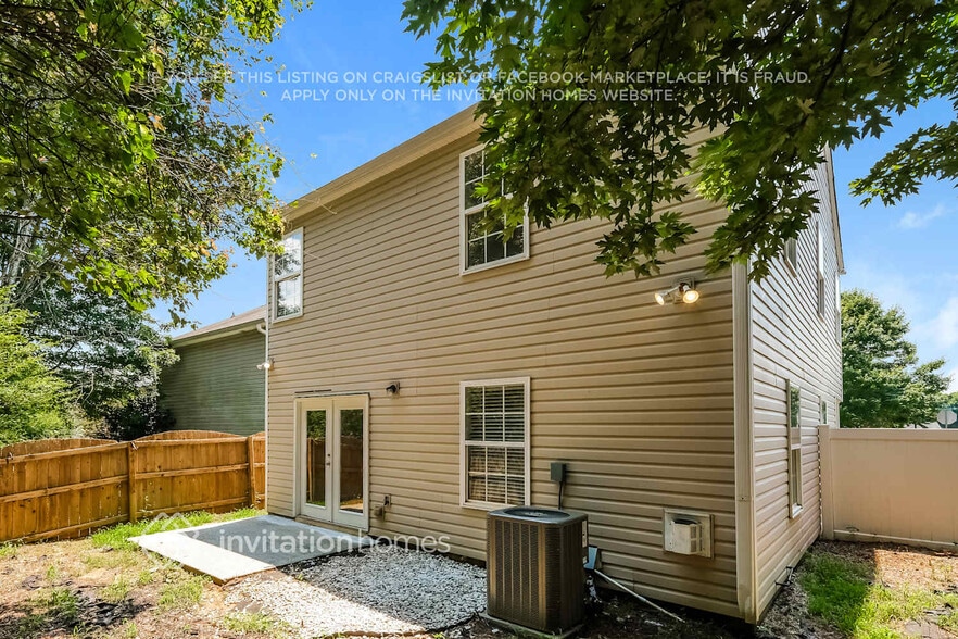 Building Photo - 121 Nacoochee Way