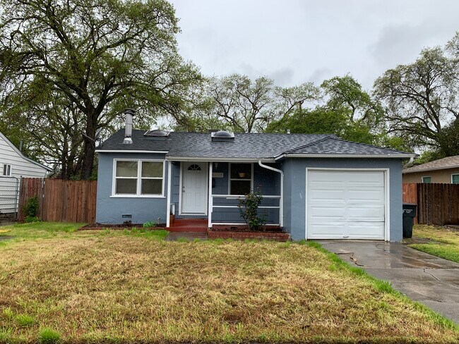 Park in the driveway or inside the garage - 5842 Belleau Wood Ln