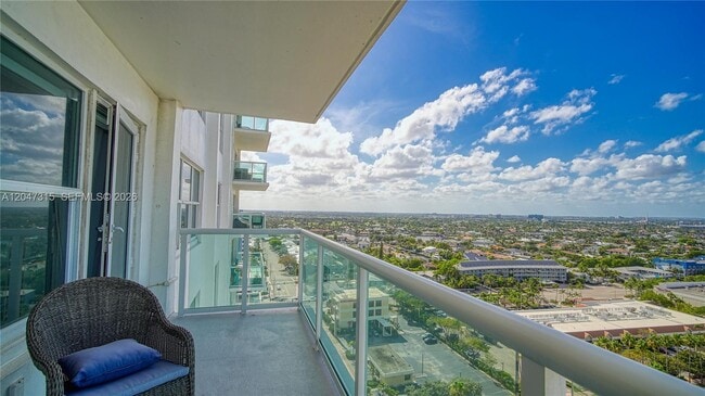 Building Photo - 3550 Galt Ocean Dr