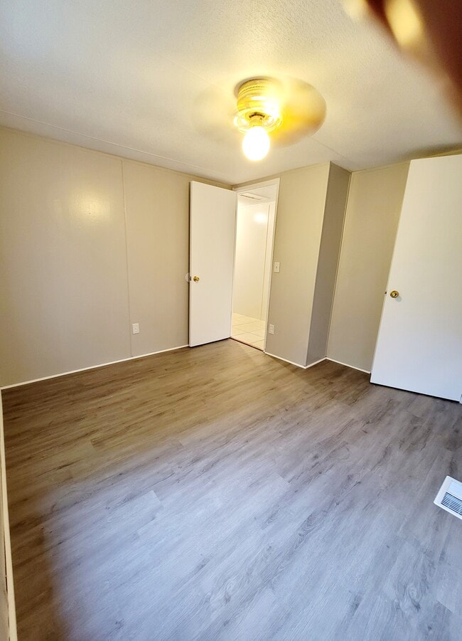 Building Photo - 15014 Todd Trail