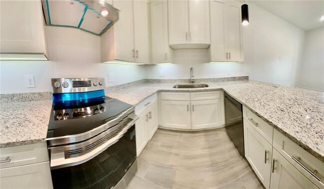 Building Photo - 10006 Massey St