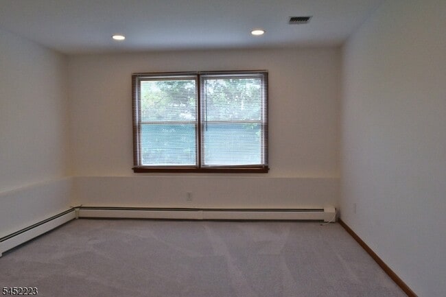 Building Photo - 28 Elmhurst St