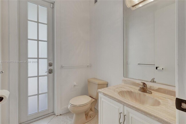 Building Photo - 3715 Starboard Ave