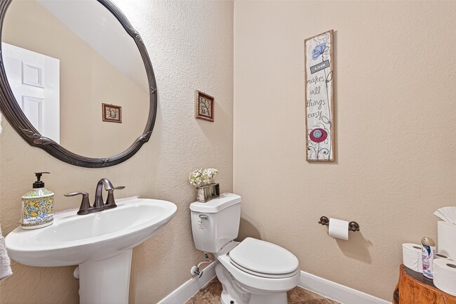 Building Photo - 1206 Coleridge St