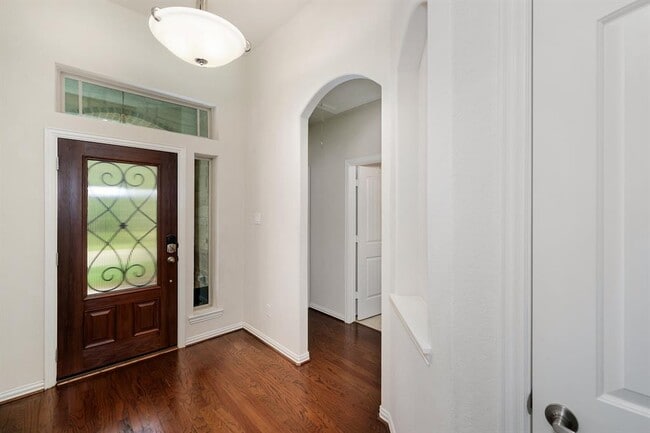 Building Photo - 15 Sawbridge Cir
