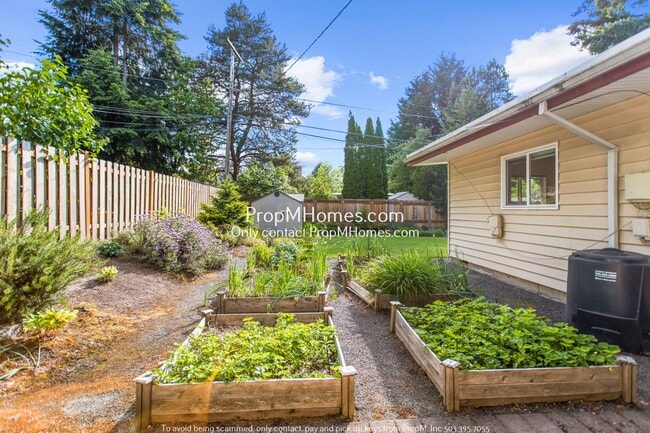 Building Photo - Your Mid-Century Dream Home: Three Bedrooms and an ADU Await!