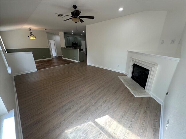 Building Photo - 3309 Blue Ridge Dr