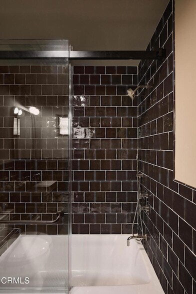 Building Photo - 12406 La Maida St