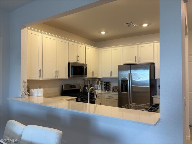 Building Photo - 44076 Bellamy Pl