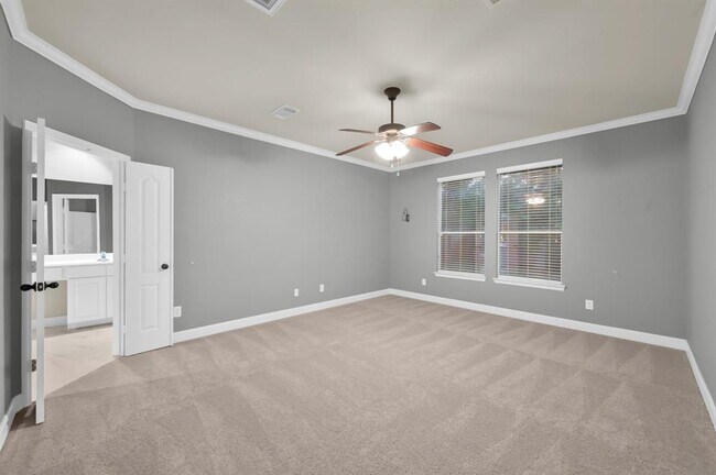 Building Photo - 31322 Evergreen Park Ln