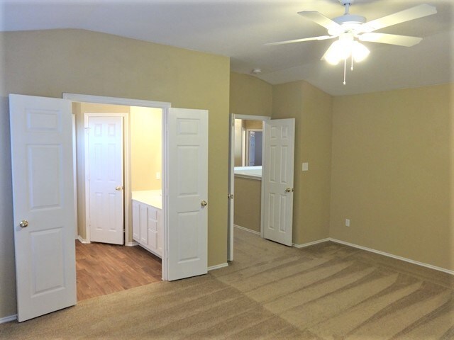 Building Photo - 3872 Willie Mays Ln