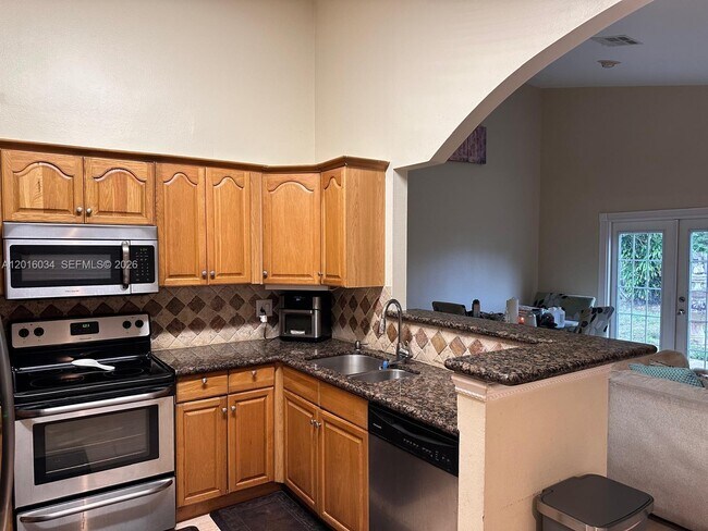 Building Photo - 11143 Model Cir E
