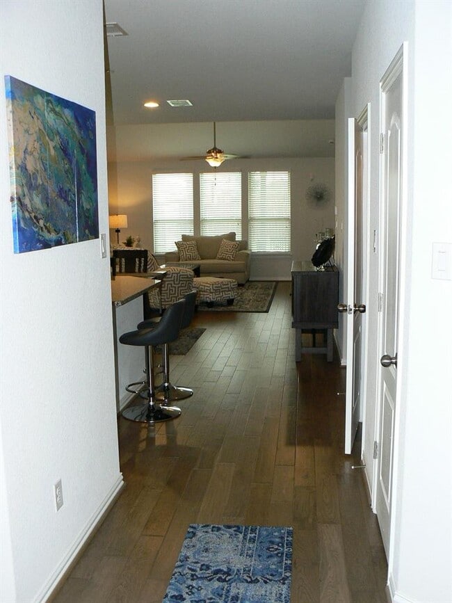 Building Photo - 5900 Bucine Cv