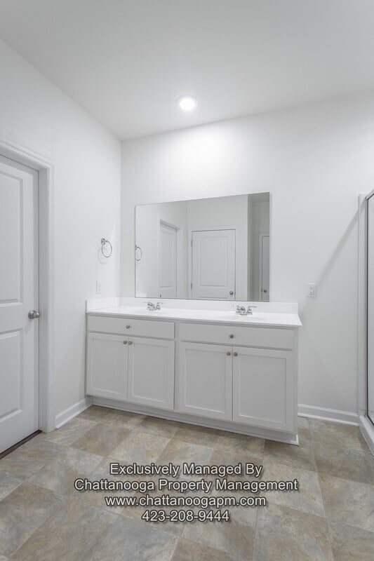 Building Photo - 9807 Ramble Brook Ln