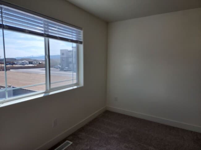 Building Photo - 4283 Hwy 56