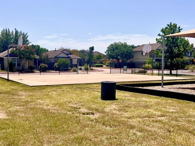 Building Photo - 4505 Esper Ln