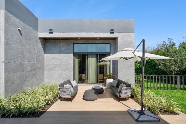 Building Photo - 5900 SW 129th Terrace