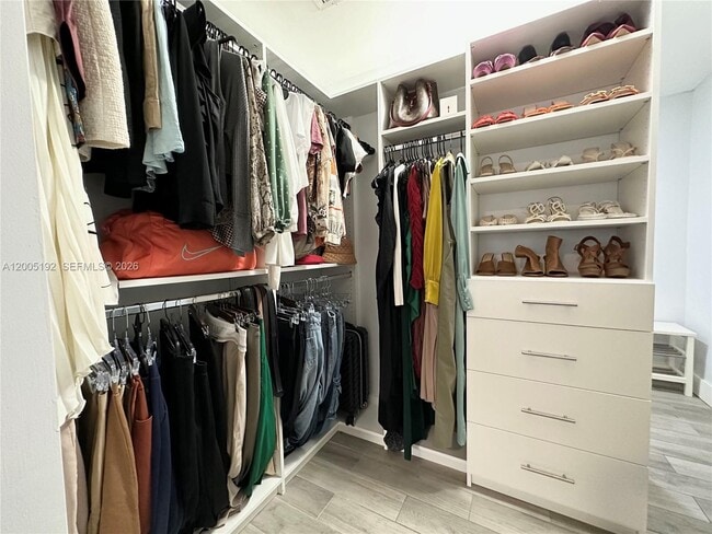 Building Photo - 4840 SW 149th Ct