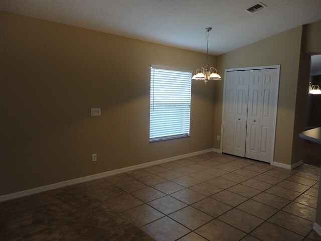 Building Photo - 447 Lancer Oak Dr