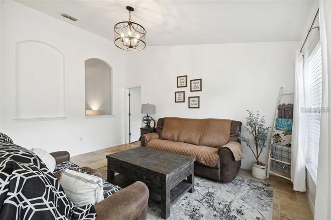 Building Photo - 199 Pine St