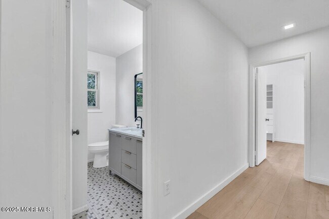 Building Photo - 34 Birmingham Dr