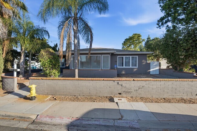 Building Photo - 6269 Mary Ln Dr