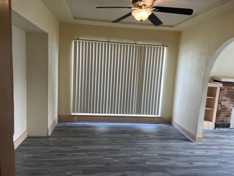 Building Photo - 772 Sunset Blvd