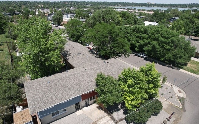 Building Photo - 5823 W 16th Ave
