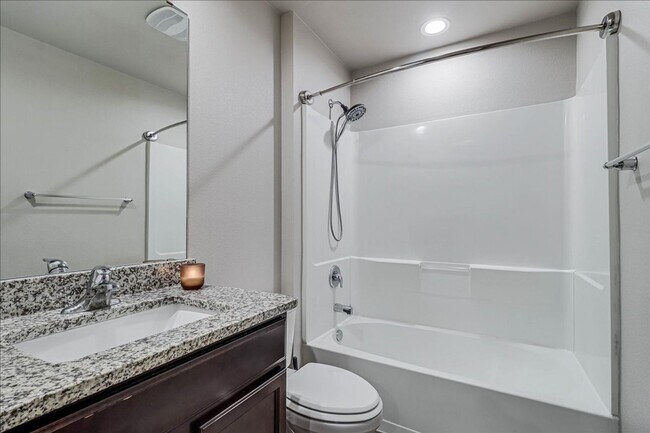 Building Photo - 7213 Adler Dr