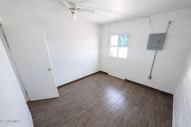 Building Photo - 11841 Socorro Rd