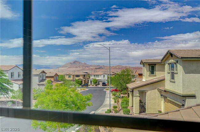 Building Photo - 276 Homeward Way