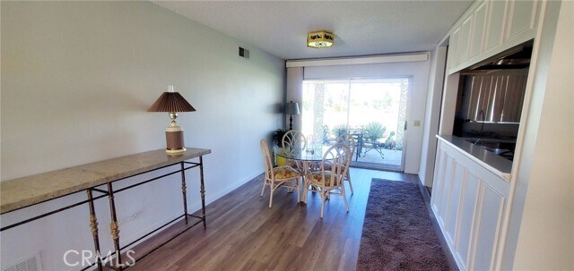 Building Photo - 2220 S Calle Palo Fierro