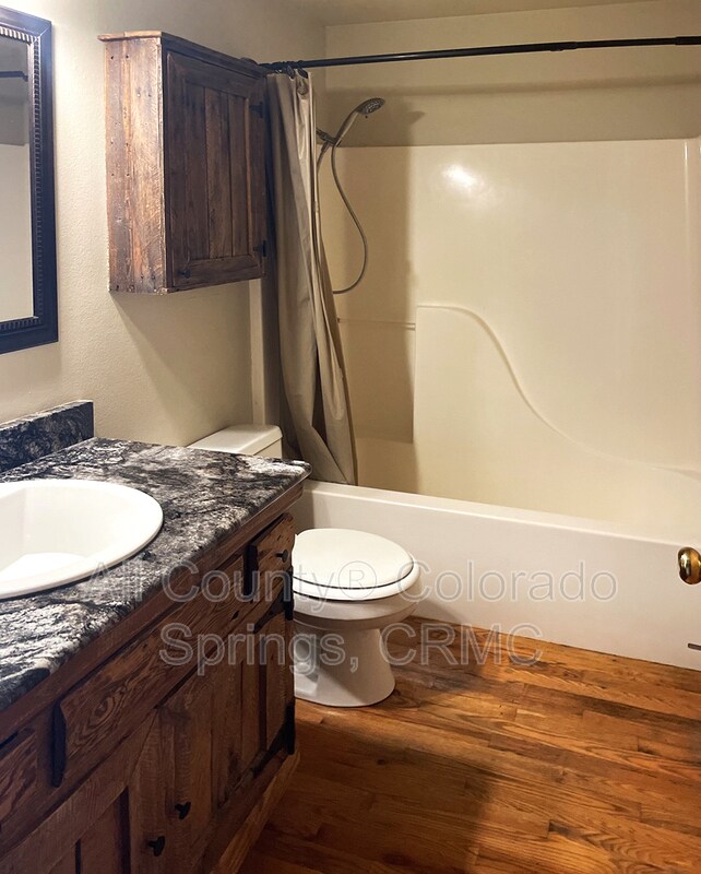 Building Photo - 14515 Columbine Cir
