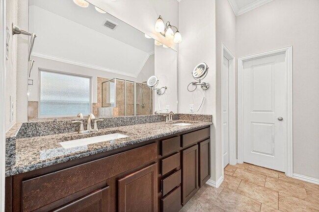 Building Photo - Monarch Crossing, Sienna, TX 77459 - 3 BR 2 BA single-family home