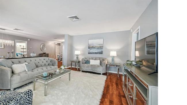 Building Photo - Beautiful 2-Bedroom Condo in a 55+ Communi...