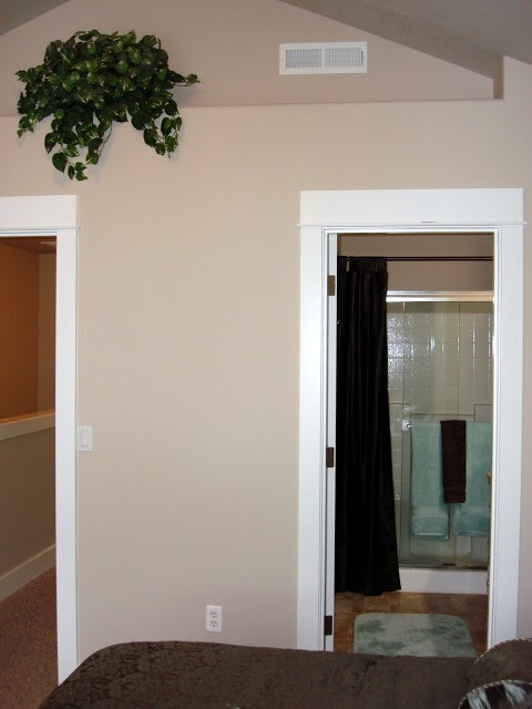 Building Photo - 3BDRM 2.5BTH Condo Duplex, Attached Garage...
