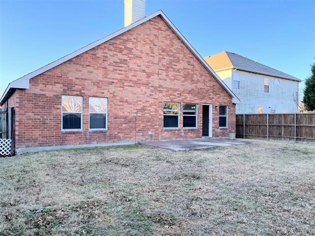 Building Photo - 5328 Comanche Wells Dr