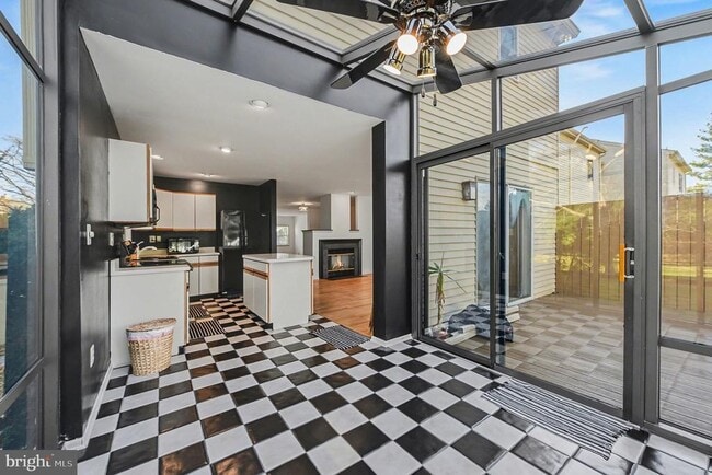 Building Photo - 1522 Isaacs Ct