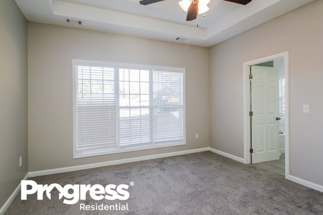 Building Photo - 109 Laurel Springs Dr